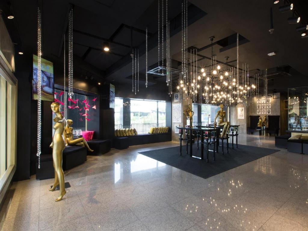 The Hulo Hotel & Gallery Kuala Lumpur Exterior foto